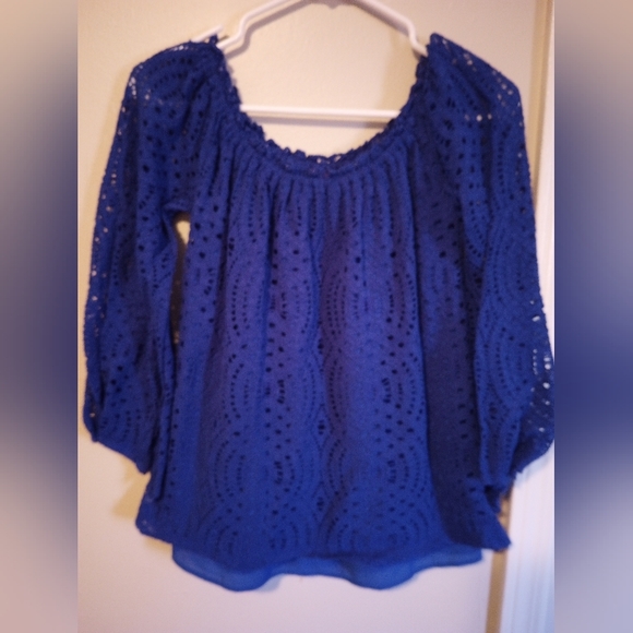 Lilly Pulitzer Tops - Lilly Pulitzer women's off shoulder long sleeve blouse